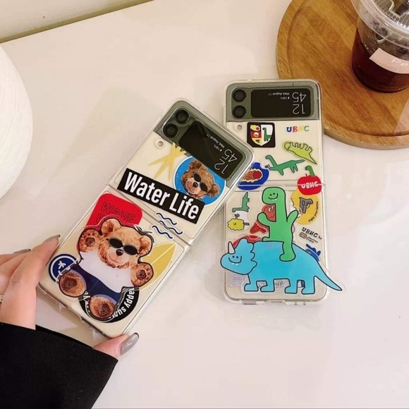 Samsung Galaxy Z Flip3 5G Clear case with Catoon Print F - Picture 6 of 10